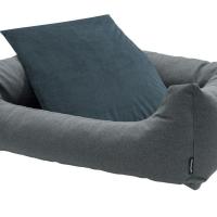 Pet beds, Cushions & Blankets