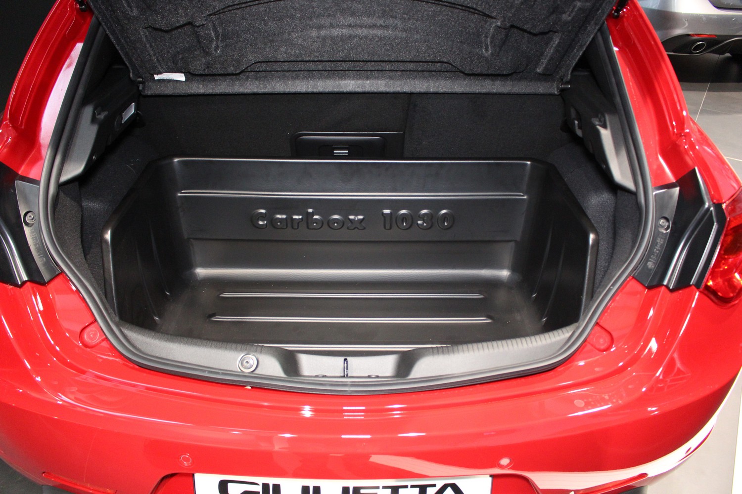 Bac de coffre convient à Alfa Romeo Giulietta 2010-2020 5 portes bicorps Boot-Guard 99 x 50 haute paroi