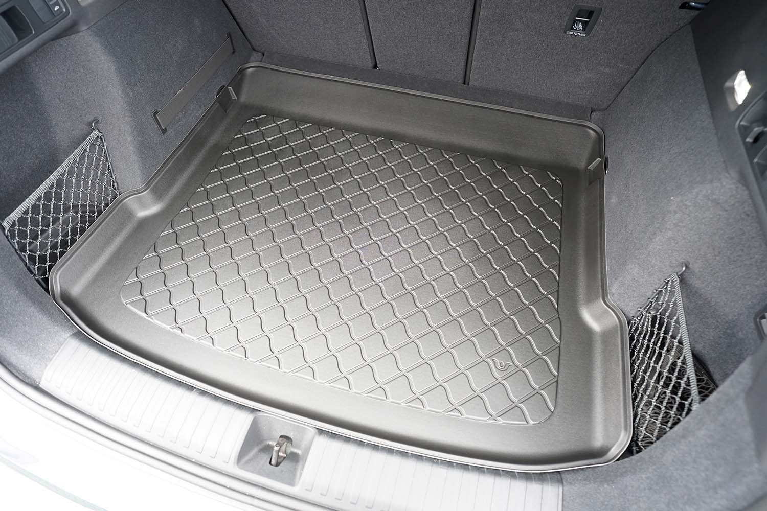 Boot mat suitable for Audi Q6 Sportback e-tron (GF) 2025-present Guardliner anti slip PE/TPE rubber (AUD2Q6TM-G) (2) Boot mat suitable for Audi Q6 Sportback e-tron (GF) 2025-present Guardliner anti slip PE/TPE rubber (AUD2Q6TM-G) (2)