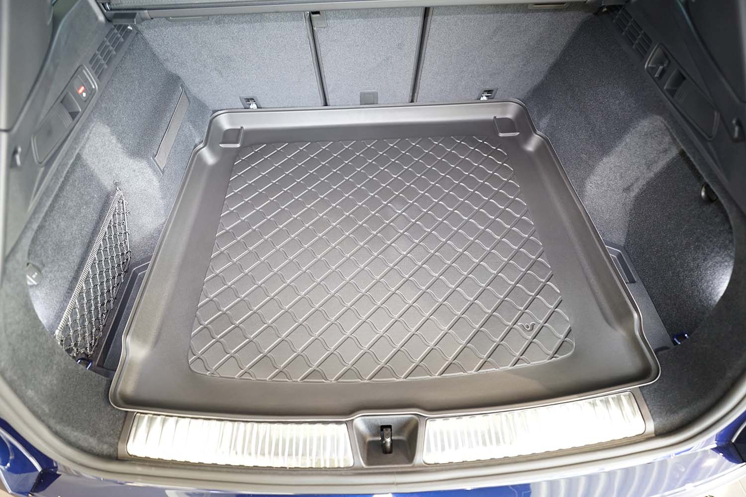 Boot mat suitable for Audi Q5 Sportback (GU) 2024-present Guardliner anti slip PE/TPE rubber (AUD9Q5TM-G) (3) Boot mat suitable for Audi Q5 Sportback (GU) 2024-present Guardliner anti slip PE/TPE rubber (AUD9Q5TM-G) (3)