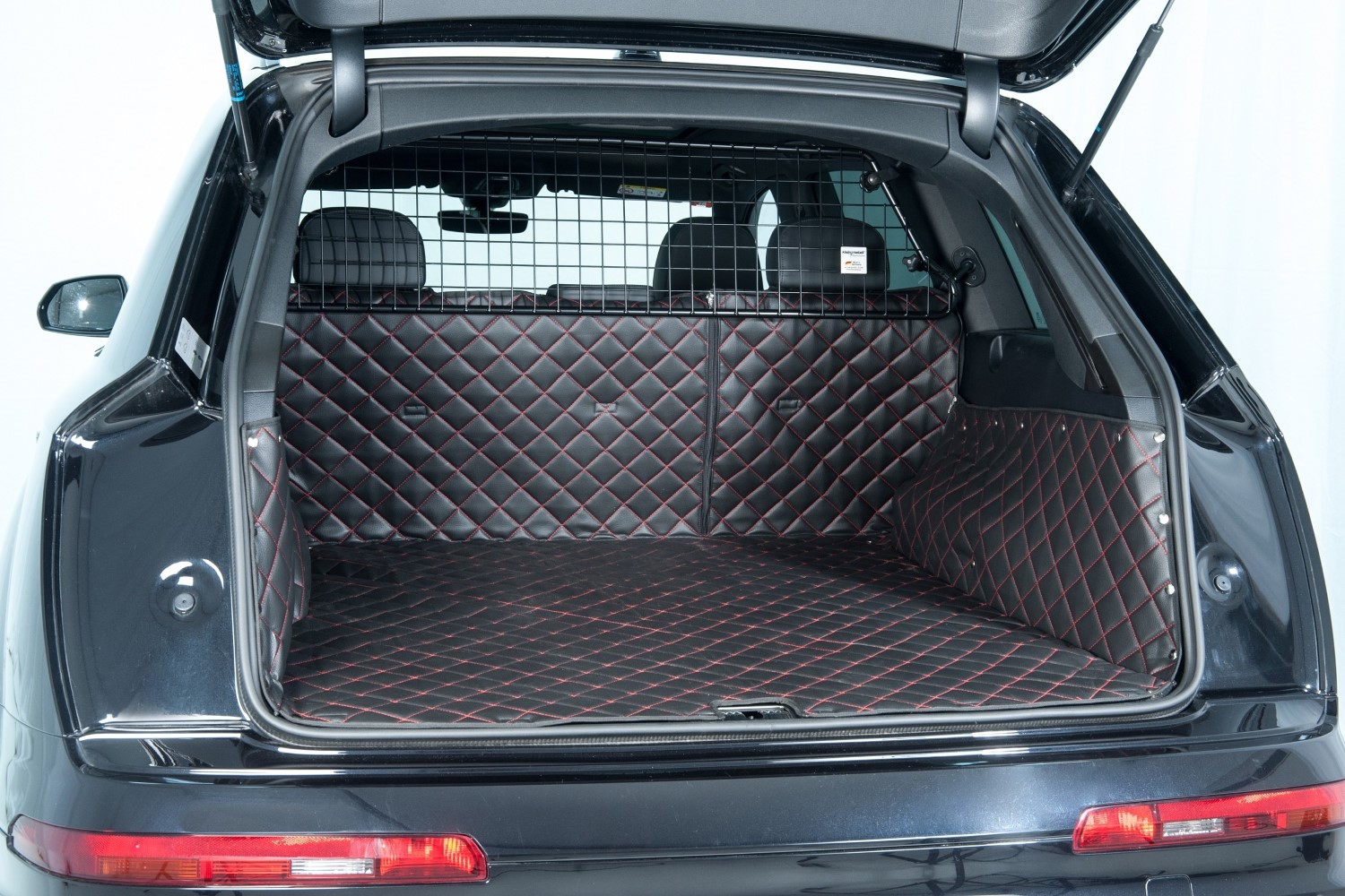 Premium Kofferraumschutz Audi A4 Avant (B9) schwarz