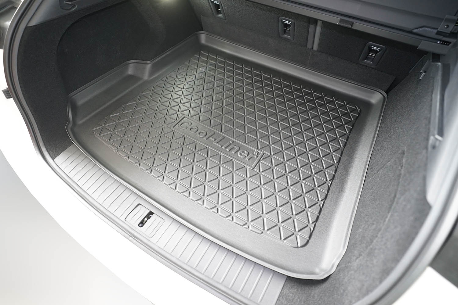Boot mat suitable for Chery Omoda 9 2024-present Cool Liner anti slip PE/TPE rubber (CHE1O9TM-C) (2) Boot mat suitable for Chery Omoda 9 2024-present Cool Liner anti slip PE/TPE rubber (CHE1O9TM-C) (2)
