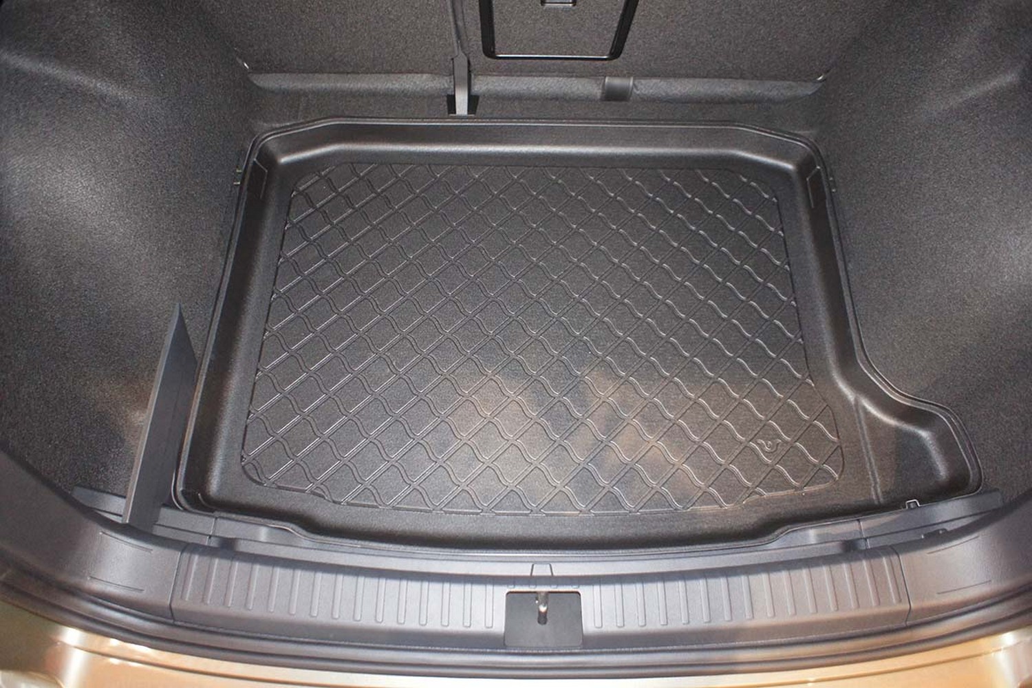 Boot mat suitable for Cupra Ateca 2018-present Guardliner anti slip PE/TPE rubber (CUP2AATM-G) (2) Boot mat suitable for Cupra Ateca 2018-present Guardliner anti slip PE/TPE rubber (CUP2AATM-G) (2)