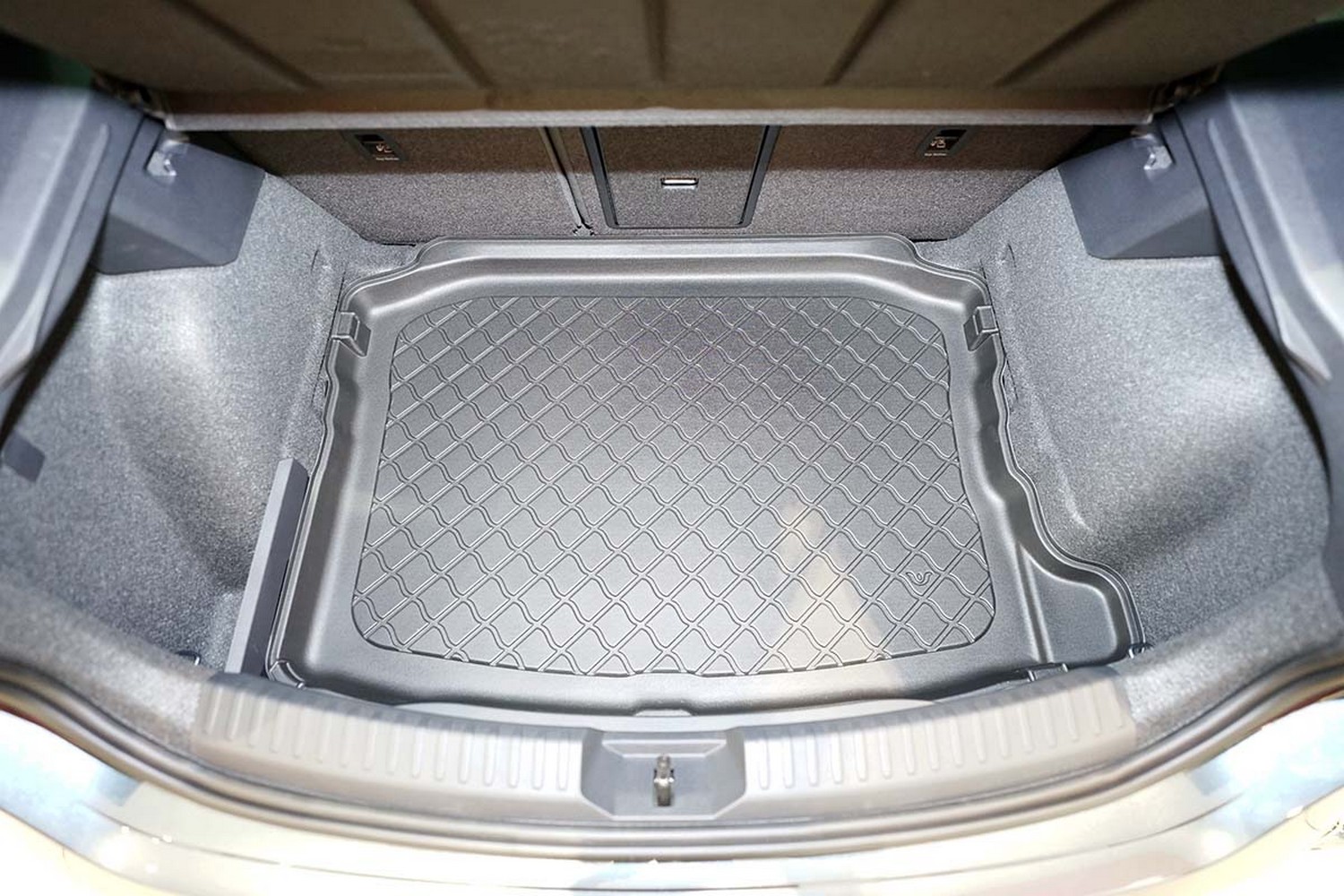 Boot mat suitable for Cupra Leon (KU) 2020-present 5-door hatchback Guardliner anti slip PE/TPE rubber (CUP6LETM-G) (2)