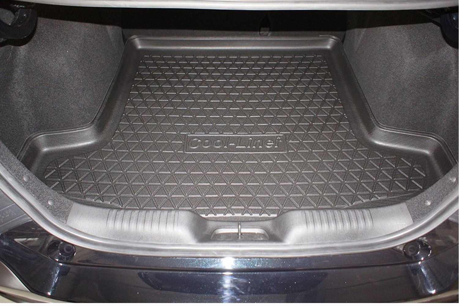 Boot mat suitable for Fiat Tipo (Type 356) 2016-present 4-door saloon Cool Liner anti slip PE/TPE rubber (FIA1TITM-C) (2)