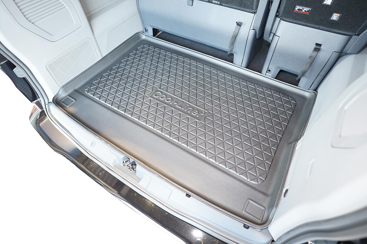 Boot mat Ford Tourneo Custom II 2023-present Guardliner anti slip PE/TPE rubber (FOR10TOTM-G) (7) Boot mat Ford Tourneo Custom II 2023-present Guardliner anti slip PE/TPE rubber (FOR10TOTM-G) (7)