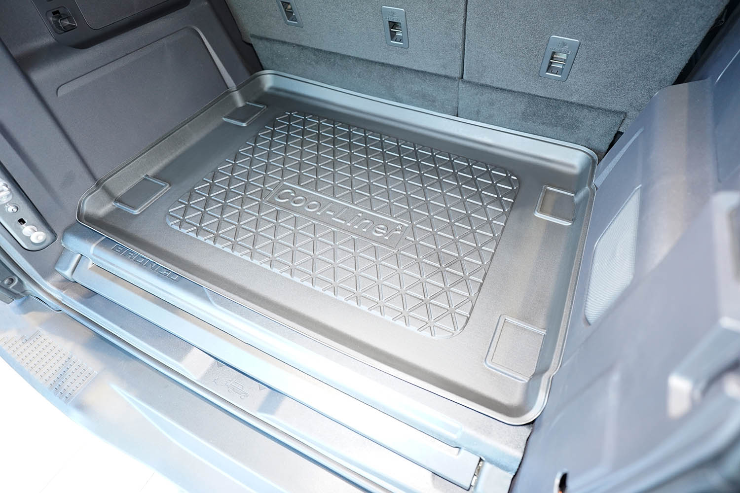 Boot mat suitable for Ford Bronco (U725) 2021-present Cool Liner anti slip PE/TPE rubber (FOR1BRTM-C) (3)