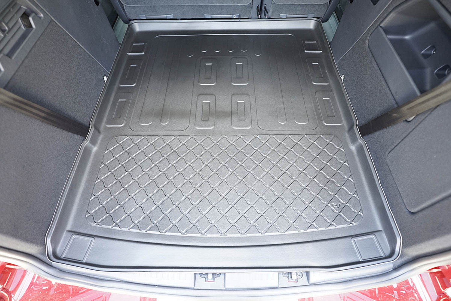 Boot mat suitable for Ford Tourneo Connect III 2022-present Guardliner anti slip PE/TPE rubber (FOR8TOTM-G) (3) Boot mat suitable for Ford Tourneo Connect III 2022-present Guardliner anti slip PE/TPE rubber (FOR8TOTM-G) (3)