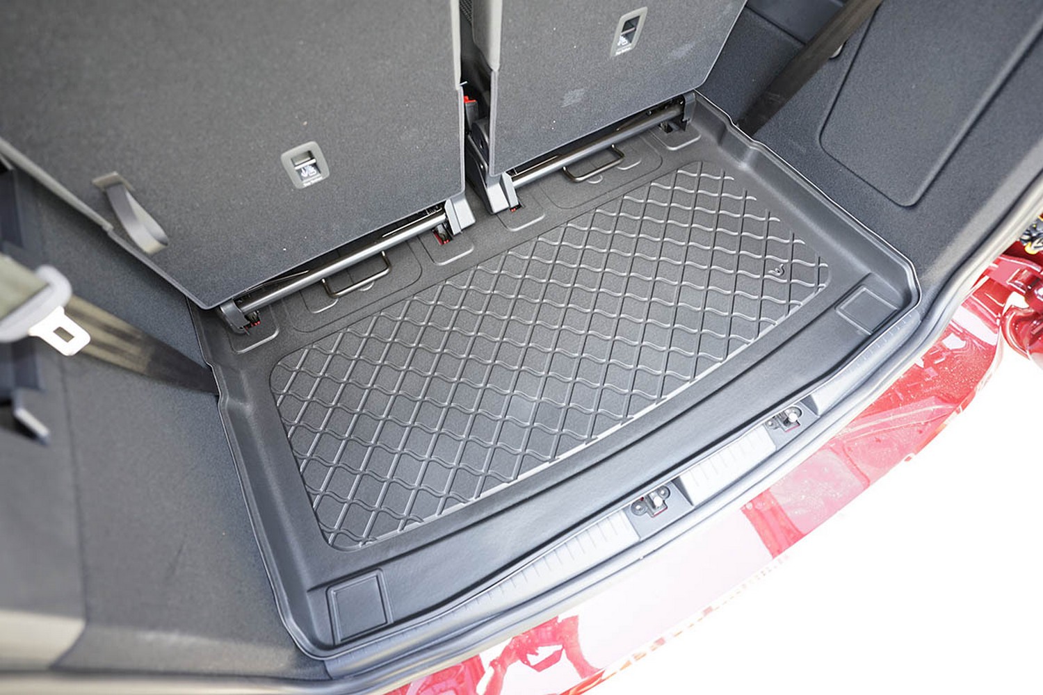 Boot mat suitable for Ford Tourneo Connect III 2022-present Guardliner anti slip PE/TPE rubber (FOR8TOTM-G) (7) Boot mat suitable for Ford Tourneo Connect III 2022-present Guardliner anti slip PE/TPE rubber (FOR8TOTM-G) (7)