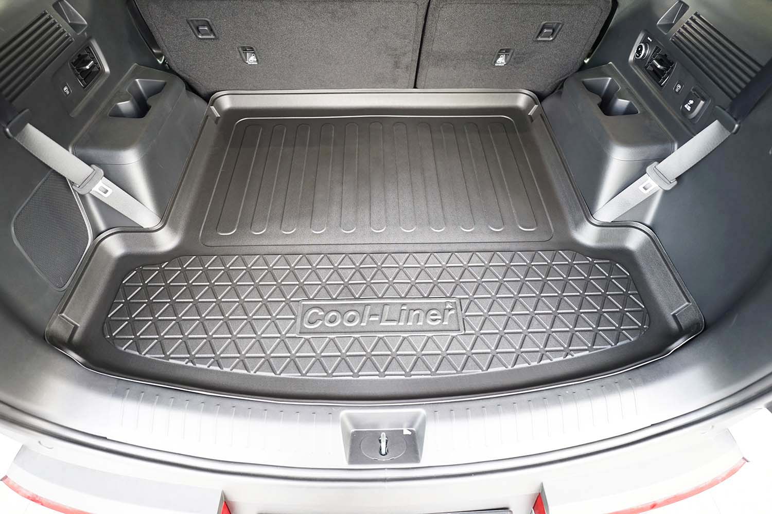 Boot mat suitable for Hyundai Santa Fe (MX5) 2024-present Cool Liner anti slip PE/TPE rubber (HYU12SFTM-C) (3) Boot mat suitable for Hyundai Santa Fe (MX5) 2024-present Cool Liner anti slip PE/TPE rubber (HYU12SFTM-C) (3)