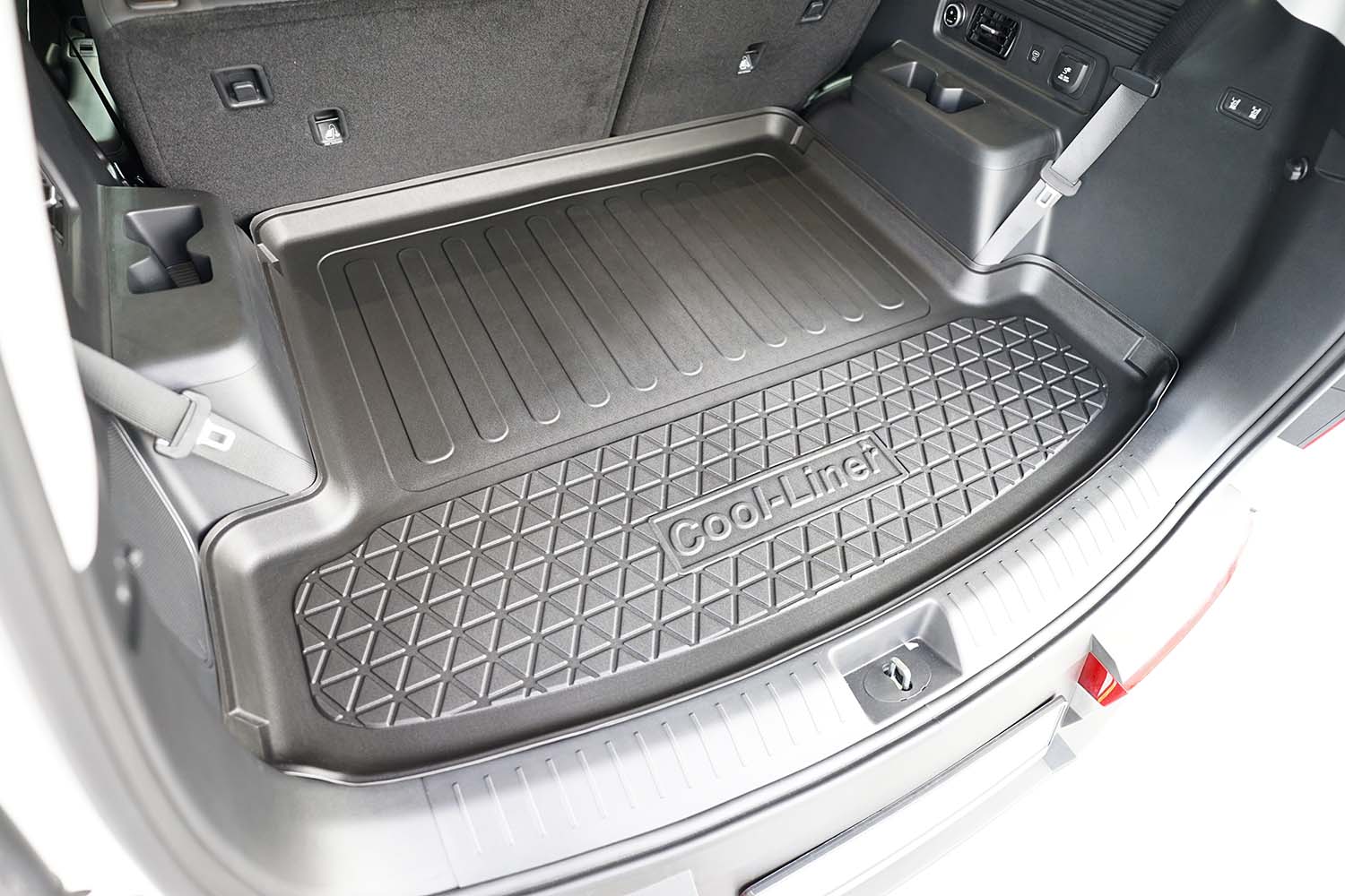 Boot mat suitable for Hyundai Santa Fe (MX5) 2024-present Cool Liner anti slip PE/TPE rubber (HYU12SFTM-C) (4) Boot mat suitable for Hyundai Santa Fe (MX5) 2024-present Cool Liner anti slip PE/TPE rubber (HYU12SFTM-C) (4)