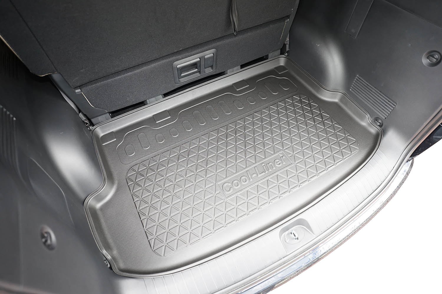 Boot mat suitable for Hyundai Staria (US4) 2024-present Cool Liner anti slip PE/TPE rubber (HYU1STTM-C) (4) Boot mat suitable for Hyundai Staria (US4) 2024-present Cool Liner anti slip PE/TPE rubber (HYU1STTM-C) (4)
