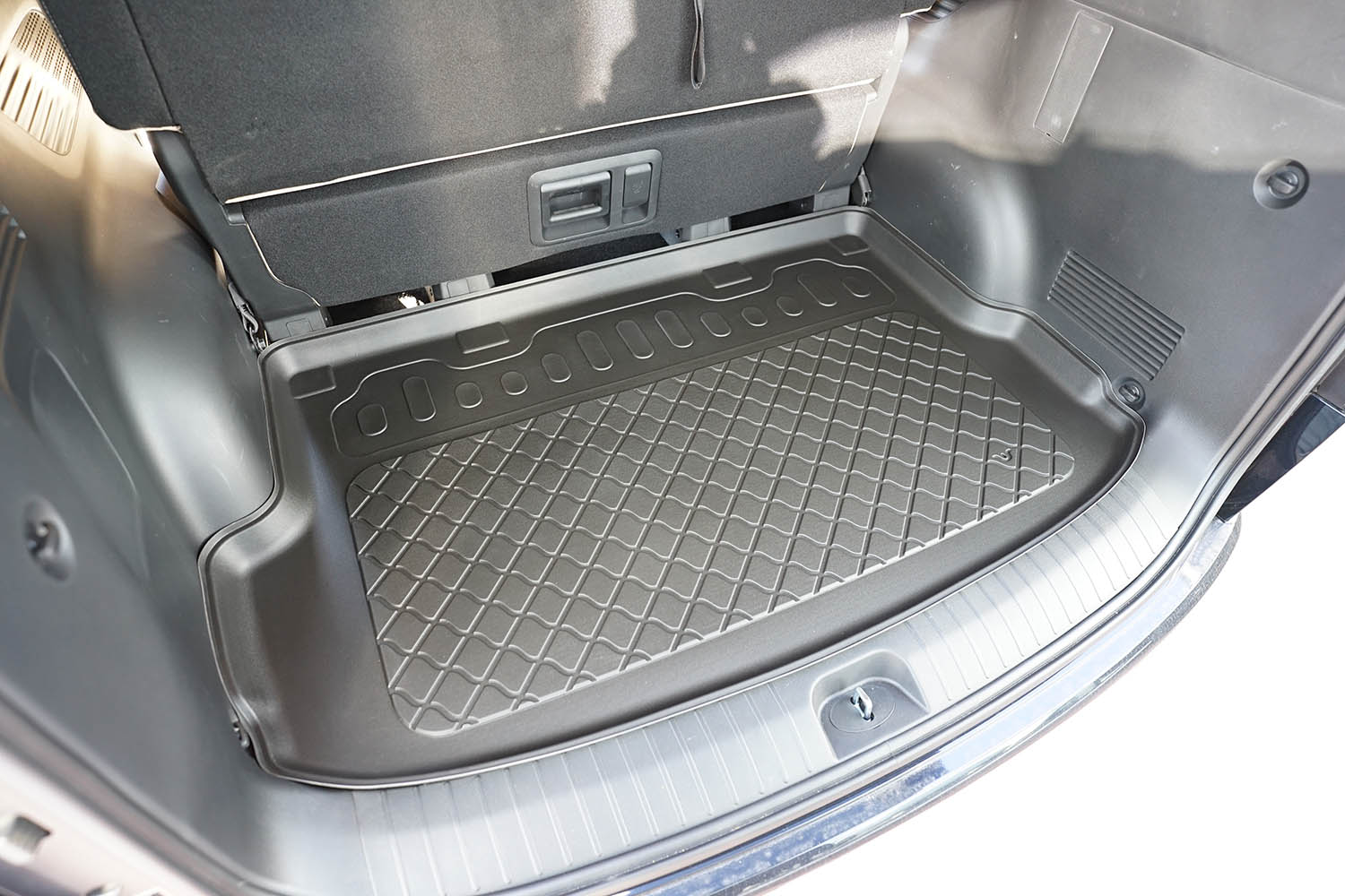 Boot mat suitable for Hyundai Staria (US4) 2024-present Guardliner anti slip PE/TPE rubber (HYU1STTM-G) (4) Boot mat suitable for Hyundai Staria (US4) 2024-present Guardliner anti slip PE/TPE rubber (HYU1STTM-G) (4)