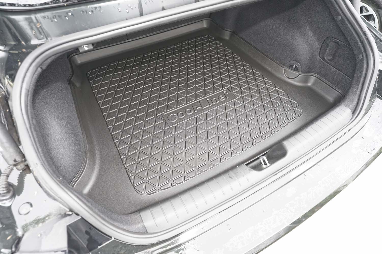 Boot mat suitable for Hyundai Ioniq 6 (CE) 2022-present 4-door saloon Cool Liner anti slip PE/TPE rubber (HYU3IOTM-C) (6) Boot mat suitable for Hyundai Ioniq 6 (CE) 2022-present 4-door saloon Cool Liner anti slip PE/TPE rubber (HYU3IOTM-C) (6)