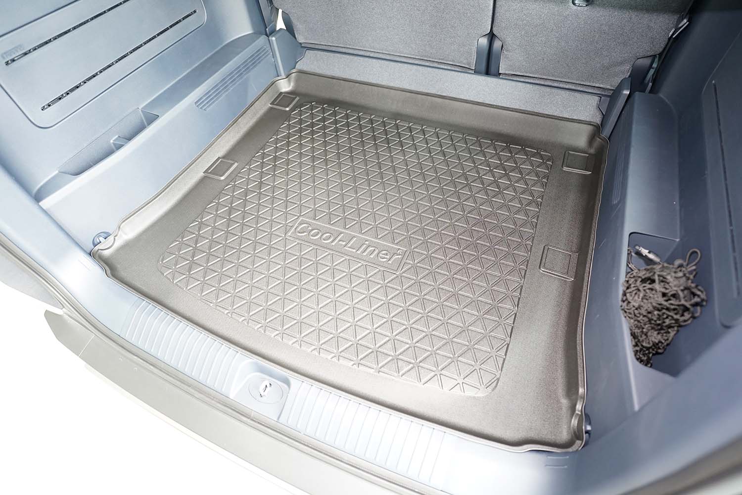 Boot mat Kia PV5 2025-present Cool Liner anti slip PE/TPE rubber (KIA1P5TM-C) (2)