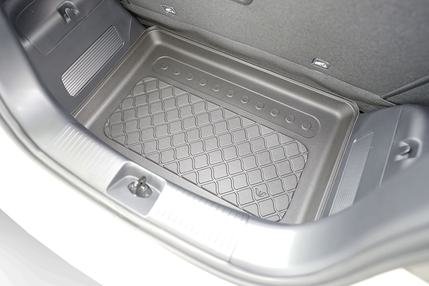 Boot mat suitable for Leapmotor T03 2023-present 5-door hatchback Guardliner anti slip PE/TPE rubber (LEA103TM-G) (5) Boot mat suitable for Leapmotor T03 2023-present 5-door hatchback Guardliner anti slip PE/TPE rubber (LEA103TM-G) (5)