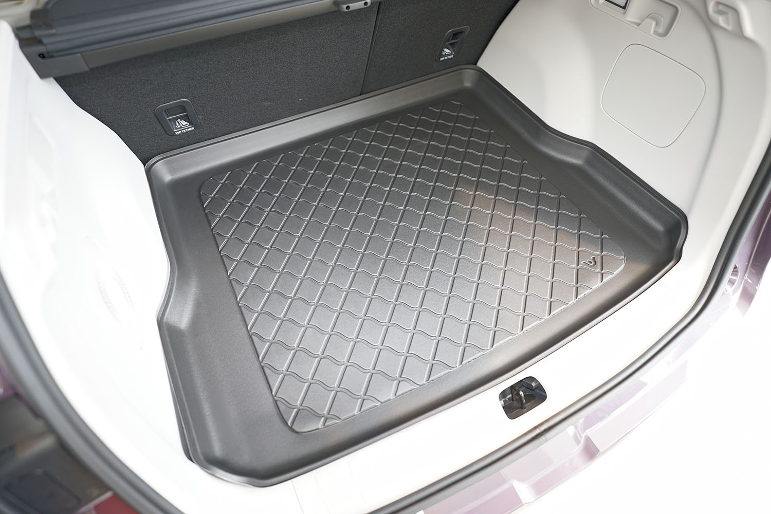 Boot mat suitable for Leapmotor B10 2025-present Guardliner anti slip PE/TPE rubber (LEA1B1TM-G) (4) Boot mat suitable for Leapmotor B10 2025-present Guardliner anti slip PE/TPE rubber (LEA1B1TM-G) (4)