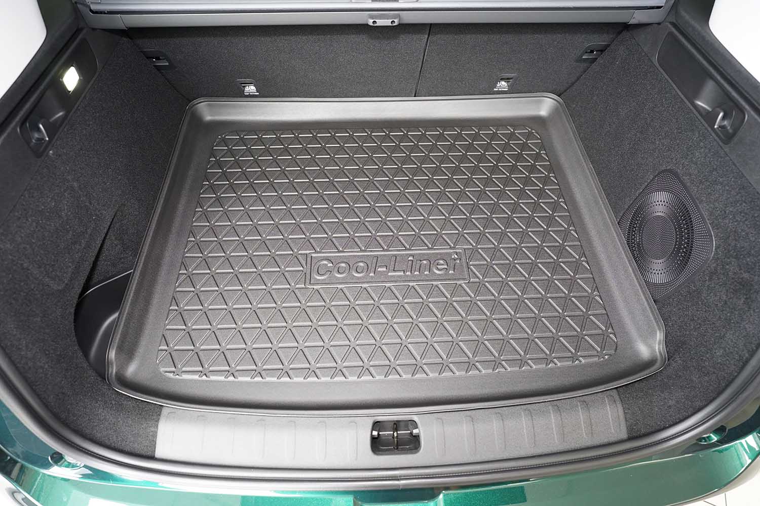 Boot mat suitable for Leapmotor C10 2024-present Cool Liner anti slip PE/TPE rubber (LEA1C1TM-C) (4) Boot mat suitable for Leapmotor C10 2024-present Cool Liner anti slip PE/TPE rubber (LEA1C1TM-C) (4)