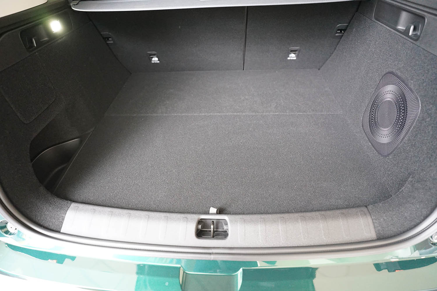 Boot mat suitable for Leapmotor C10 2024-present Cool Liner anti slip PE/TPE rubber (LEA1C1TM-C) (7) Boot mat suitable for Leapmotor C10 2024-present Cool Liner anti slip PE/TPE rubber (LEA1C1TM-C) (7)