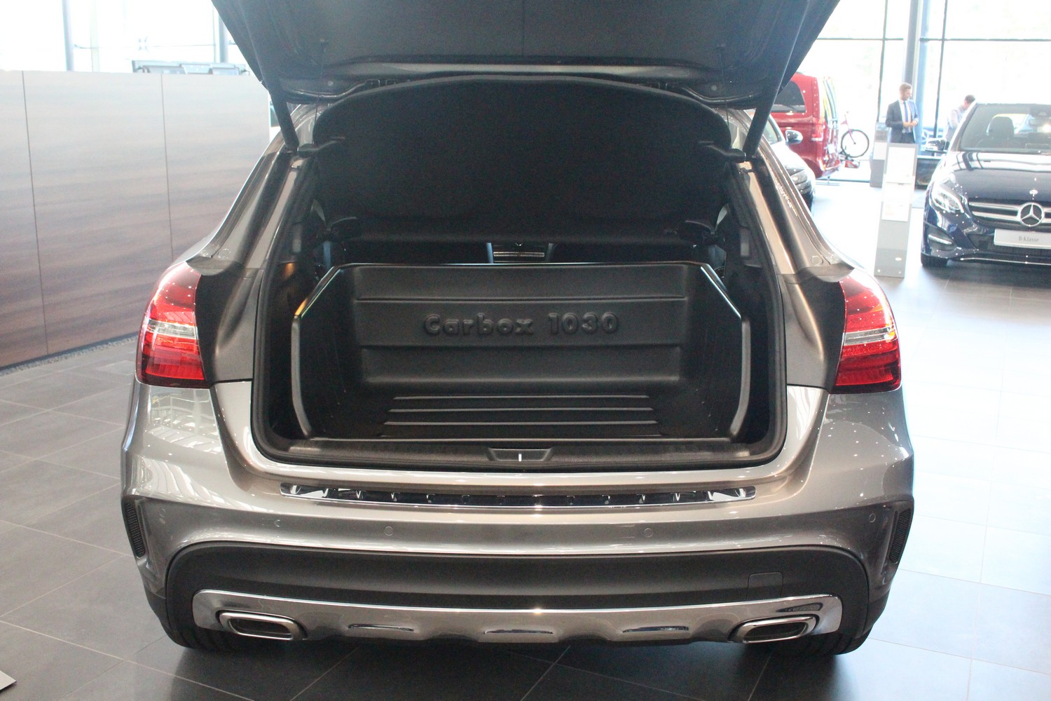 Bac de coffre convient à Mercedes-Benz GLA (X156) 2014-2020 Boot-Guard 99 x 140 haute paroi