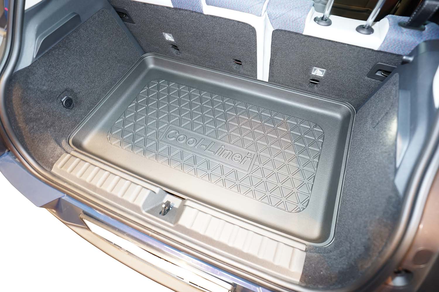 Boot mat suitable for Mini Aceman (J05) 2024-present Cool Liner anti slip PE/TPE rubber (MIN1AMTM-C) (3) Boot mat suitable for Mini Aceman (J05) 2024-present Cool Liner anti slip PE/TPE rubber (MIN1AMTM-C) (3)