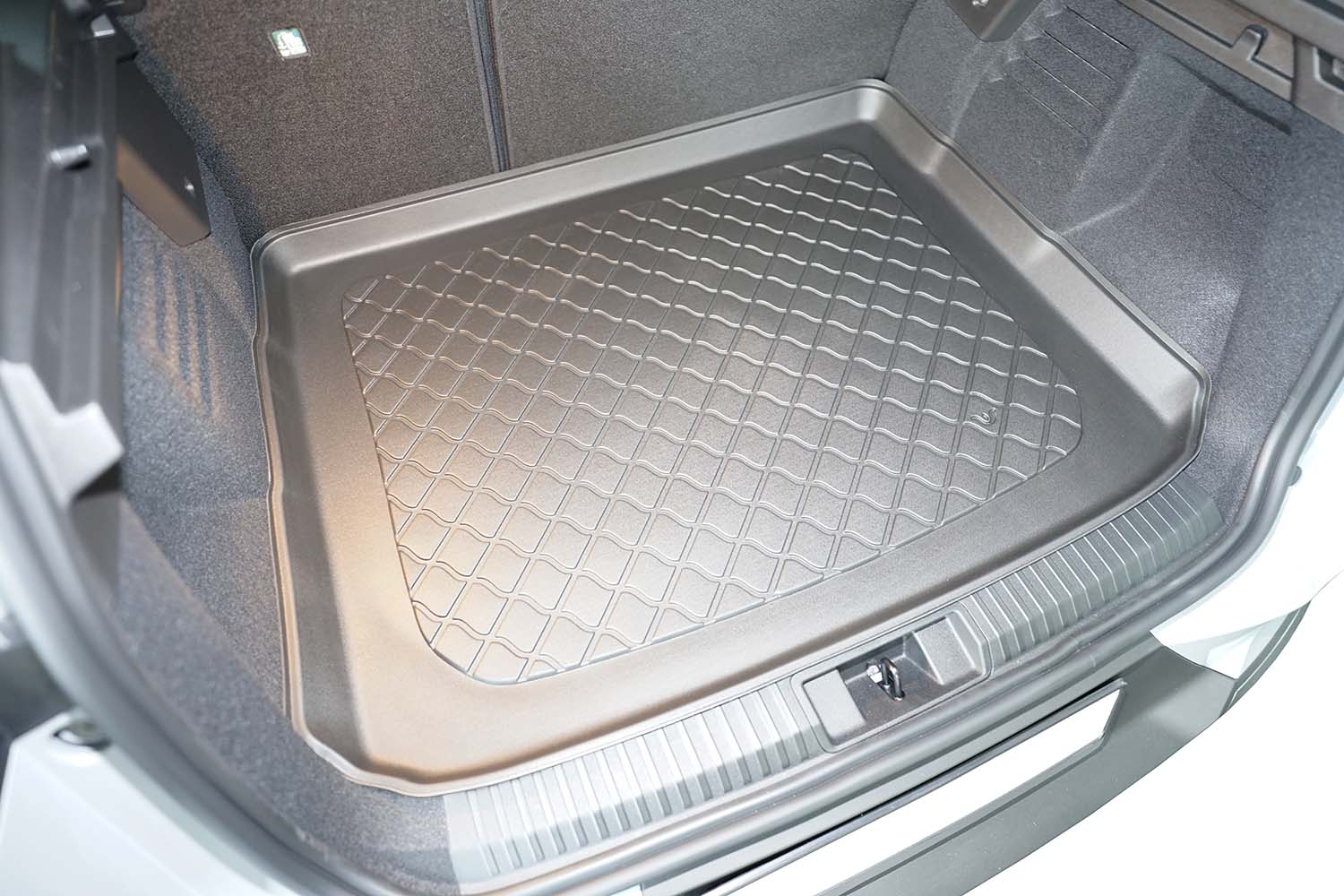 Boot mat suitable for Mitsubishi Grandis (DJB) 2025-present Guardliner anti slip PE/TPE rubber (MIT1GRTM-G) (4) Boot mat suitable for Mitsubishi Grandis (DJB) 2025-present Guardliner anti slip PE/TPE rubber (MIT1GRTM-G) (4)
