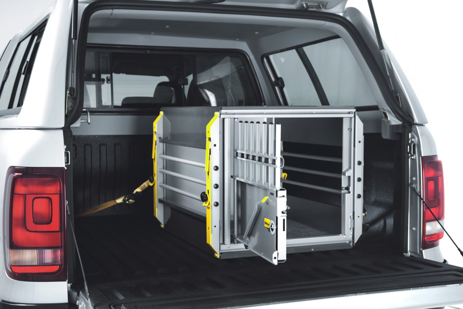 Kleinmetall FLEXPROTECTBOX robuste Kofferraum-Hunde-Box mit  Stoßstangenschutz XL
