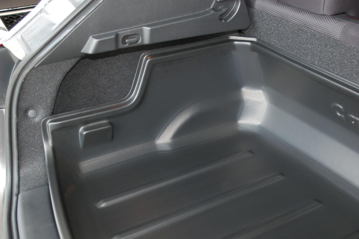 Boot liner Nissan Qashqai (J11) Carbox Classic boot liner PWS