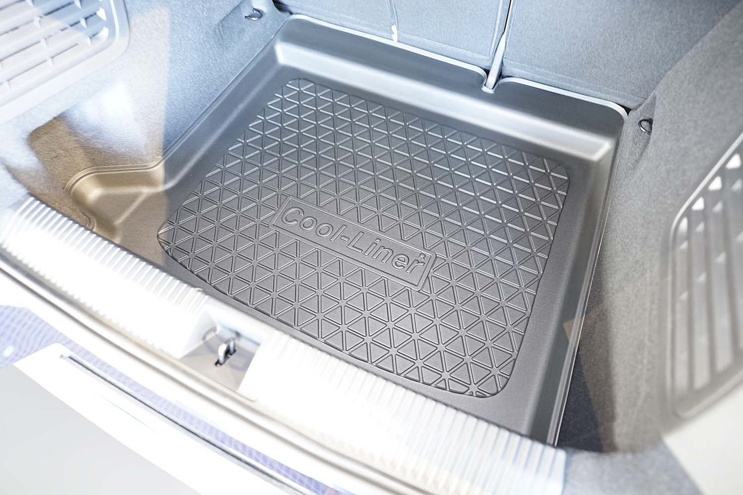 Boot mat suitable for Renault Scénic E-Tech 2024-present Cool Liner anti slip PE/TPE rubber (REN10SCTM-C) (3) Boot mat suitable for Renault Scénic E-Tech 2024-present Cool Liner anti slip PE/TPE rubber (REN10SCTM-C) (3)