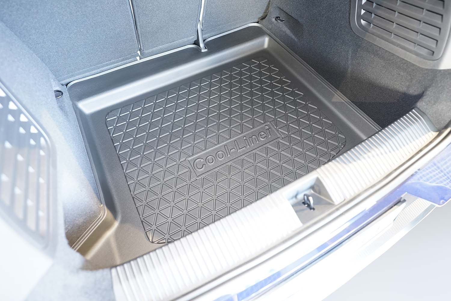 Boot mat suitable for Renault Scénic E-Tech 2024-present Cool Liner anti slip PE/TPE rubber (REN10SCTM-C) (4) Boot mat suitable for Renault Scénic E-Tech 2024-present Cool Liner anti slip PE/TPE rubber (REN10SCTM-C) (4)