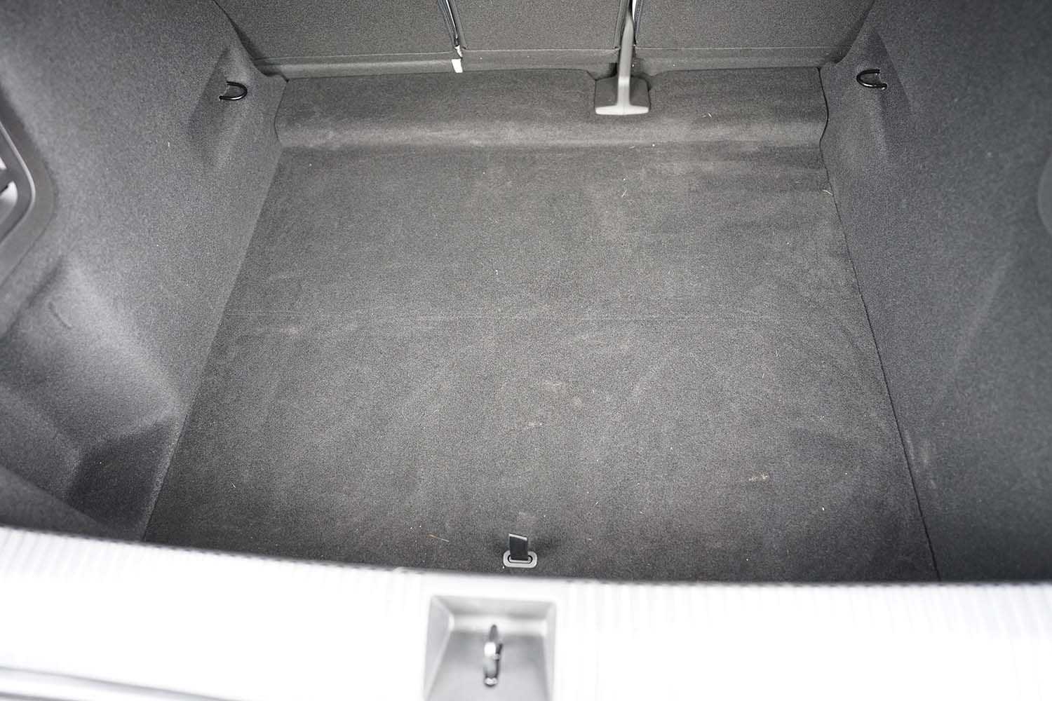 Boot mat suitable for Renault Scénic E-Tech 2024-present Cool Liner anti slip PE/TPE rubber (REN10SCTM-C) (5) Boot mat suitable for Renault Scénic E-Tech 2024-present Cool Liner anti slip PE/TPE rubber (REN10SCTM-C) (5)