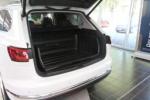 Boot liner Volkswagen Touareg II (7P5) 2010-2018 Carbox Classic YourSize 113 x 80 high wall (2)