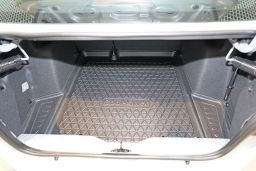 Boot mat Dacia Logan III 2021-> 4-door saloon Cool Liner anti slip PE/TPE rubber (DAC5LOTM) (1)