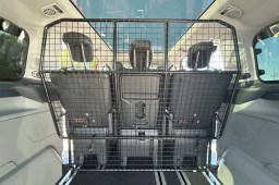 Hondenrek geschikt voor Ford Tourneo Custom II 2023-heden Kleinmetall Masterline