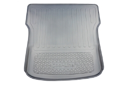 Boot mat suitable for Maxus Euniq 5 2022-2023   Cool Liner anti slip PE/TPE rubber (MAX1E5TM-C) (1)