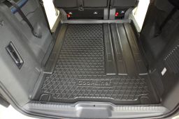 Boot mat Opel Vivaro C 2019->   Cool Liner anti slip PE/TPE rubber (OPE3VITM) (1)