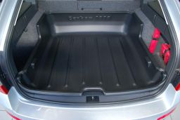 Skoda Octavia III Combi (5E) 2013-> wagon Carbox Classic high sided boot liner (SKO6OCCC) (1)