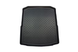 Boot mat suitable for Skoda Superb III (3V) 2015-2024 5-door hatchback Guardliner anti slip PE/TPE rubber (SKO6SUTM-G) (1)