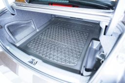 Boot mat Volvo S90 II 2016-> 4-door saloon Cool Liner anti slip PE/TPE rubber (VOL3S9TM) (1)