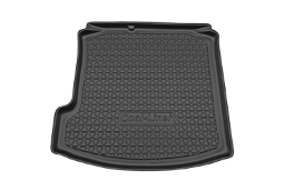 Boot mat suitable for Volkswagen Bora - Jetta IV (1J) 1998-2005 4-door saloon Cool Liner anti slip PE/TPE rubber (VW1BOTM-C) (1)