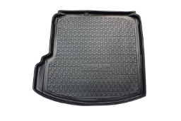 Boot mat suitable for Volkswagen Jetta V (1K) - Jetta VI (1B) 2005-2011 / 2011-2018 4-door saloon Cool Liner anti slip PE/TPE rubber (VW2JETM-C) (1)