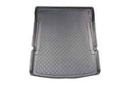 Boot mat suitable for Volkswagen Caddy Maxi (2K) 2007-2020 Guardliner anti slip PE/TPE rubber (VW4CATM-G) (1)