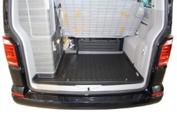 Boot mat Volkswagen Transporter T6 2015->   Carbox Form PE rubber - black (VW4T6CT-0) (1)