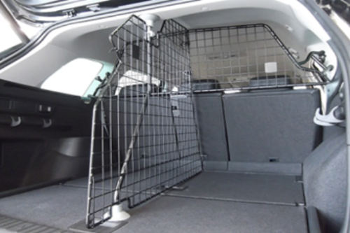 Stabiler Kofferraumschutz als Hundebox für Skoda Kodiaq