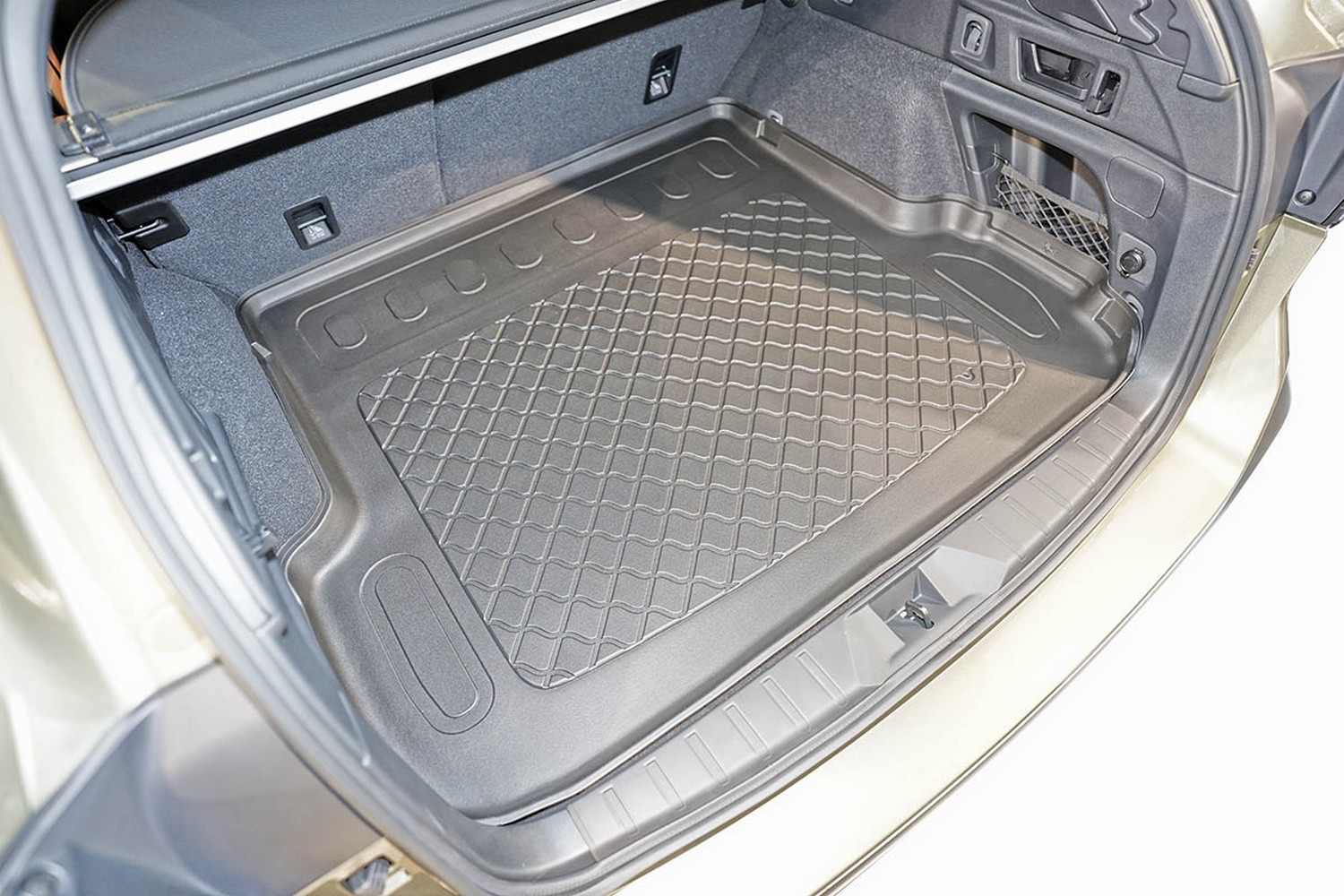 Boot mat suitable for Subaru Outback VI 2021-present Guardliner anti slip PE/TPE rubber (SUB2OUTM-G) (4) Boot mat suitable for Subaru Outback VI 2021-present Guardliner anti slip PE/TPE rubber (SUB2OUTM-G) (4)