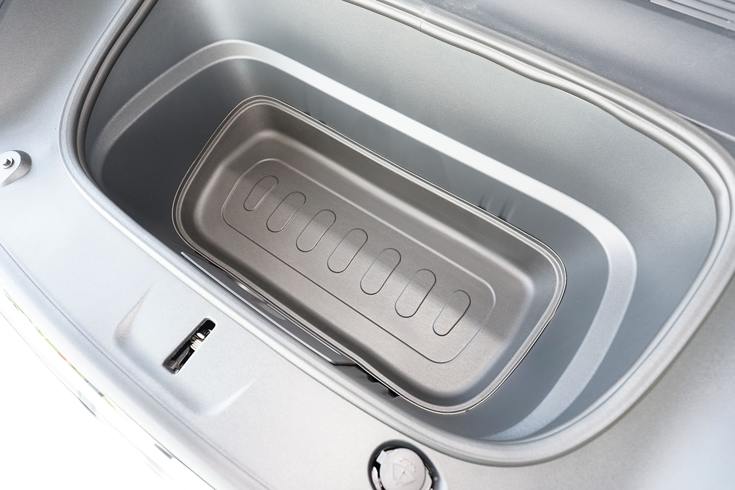 Boot mat suitable for Tesla Model Y 2025-present Cool Liner anti slip PE/TPE rubber (TES3MYTM-C) (5) Boot mat suitable for Tesla Model Y 2025-present Cool Liner anti slip PE/TPE rubber (TES3MYTM-C) (5)