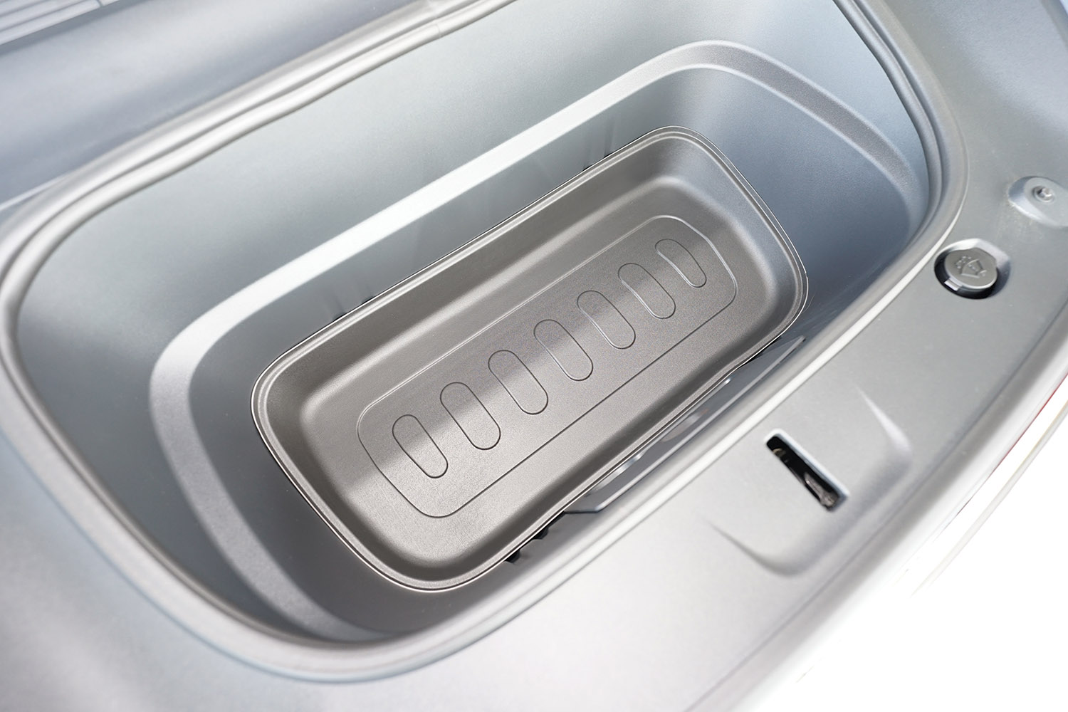 Boot mat suitable for Tesla Model Y 2025-present Cool Liner anti slip PE/TPE rubber (TES3MYTM-C) (6) Boot mat suitable for Tesla Model Y 2025-present Cool Liner anti slip PE/TPE rubber (TES3MYTM-C) (6)