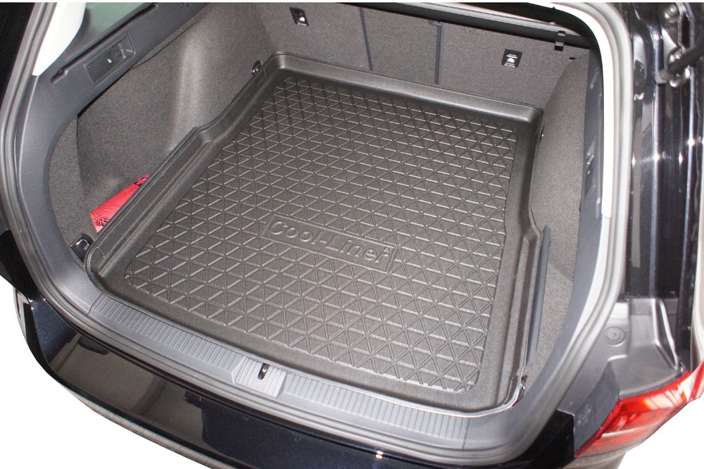 Kofferbakmat Volkswagen Passat Variant (B8) 2014-heden Cool Liner anti-slip PE/TPE rubber