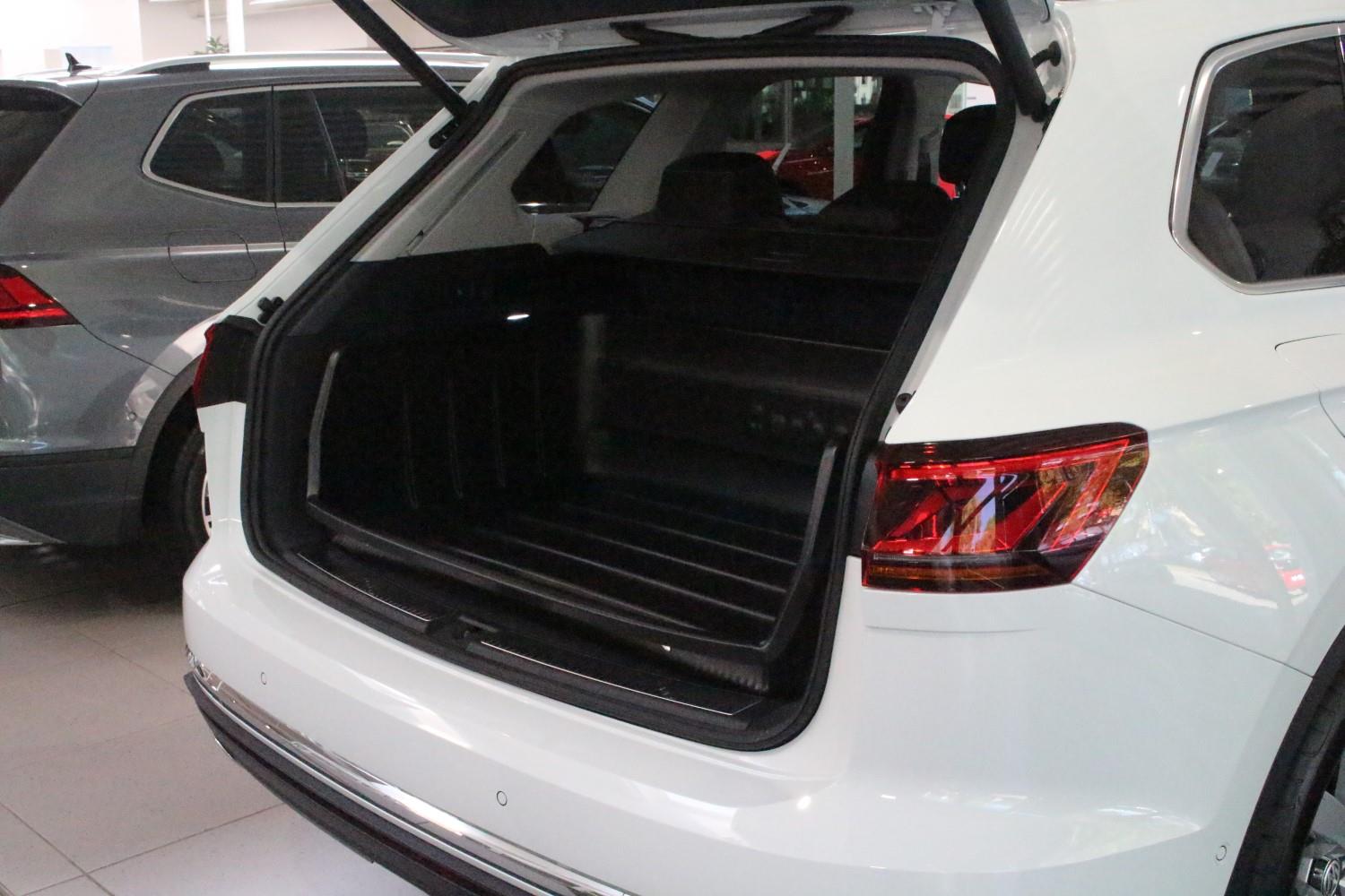 Kofferraumwanne Volkswagen Tiguan II Allspace Carbox Yoursize