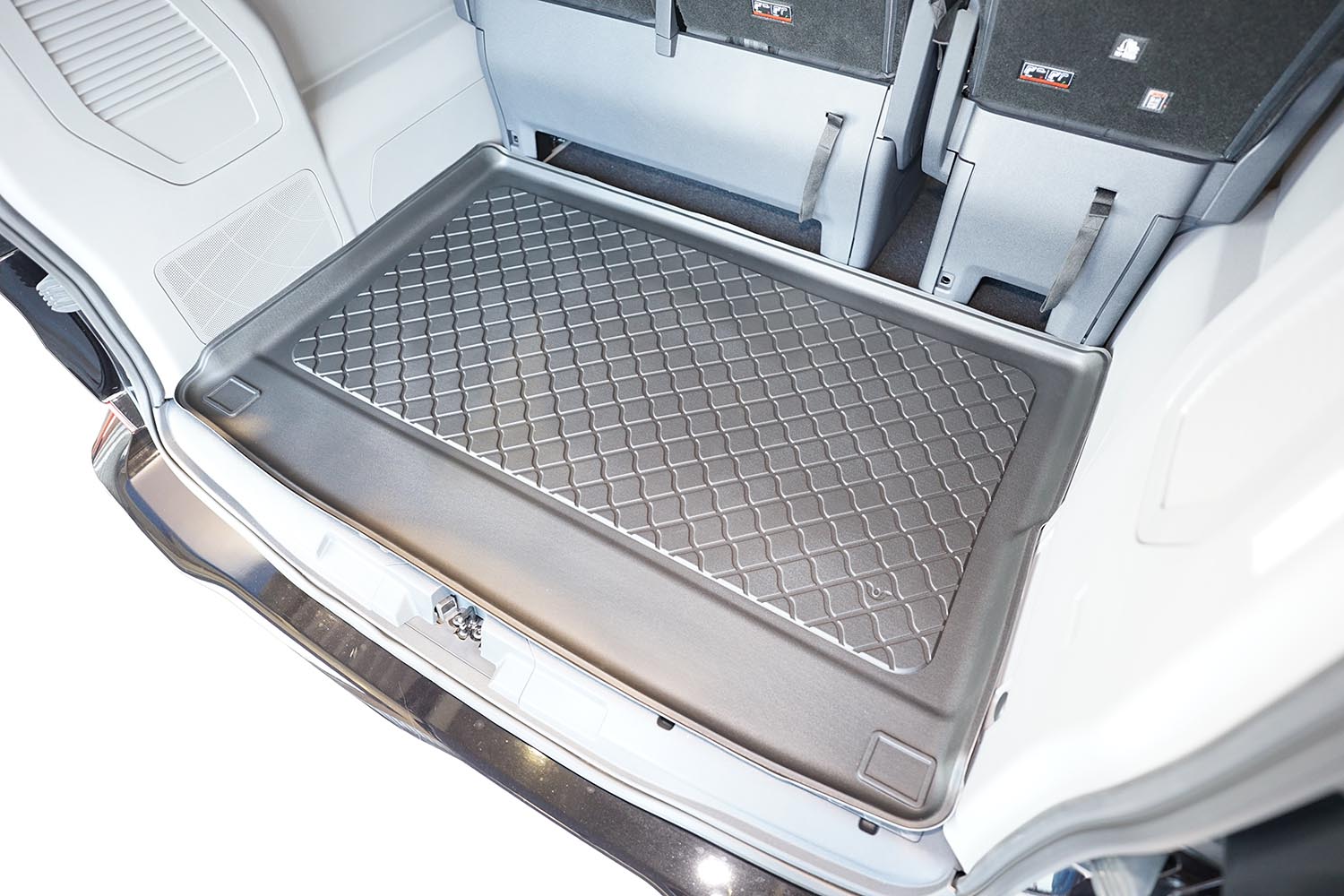 Boot mat Volkswagen Transporter T7 2024-present Cool Liner anti slip PE/TPE rubber (VW3T7TM-C) (7) Boot mat Volkswagen Transporter T7 2024-present Cool Liner anti slip PE/TPE rubber (VW3T7TM-C) (7)